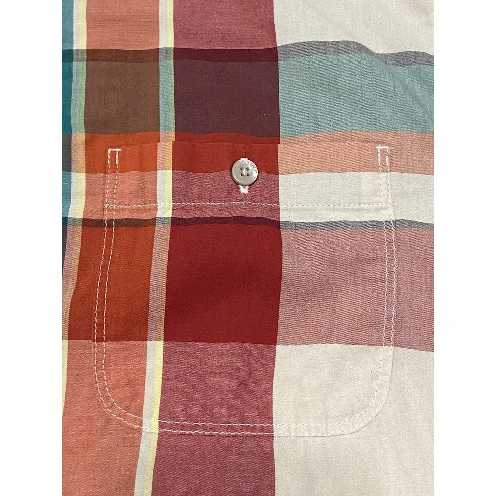 The North Face Mens Medium Red Blue Short Sleeve Button Down Shirt Pocket‎